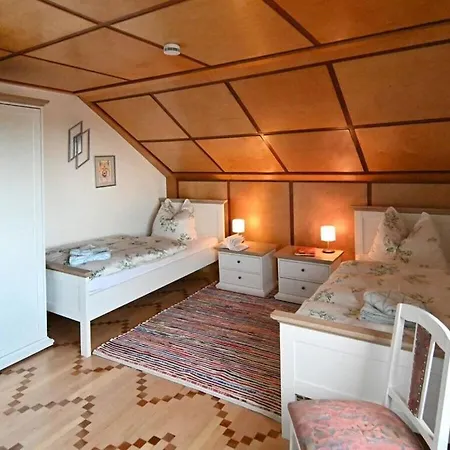 Hanna Comfortable Holiday home Schoenheide